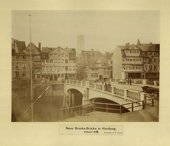 Brooksbrücke - 2 Fotos W. Champés, Brooksbrücke u. Landungsbrücken. um 1869-70