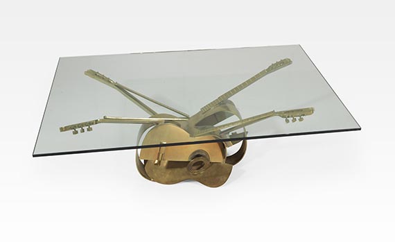 Fernandez Arman, Table basse aux deux guitares (Chitarra table)