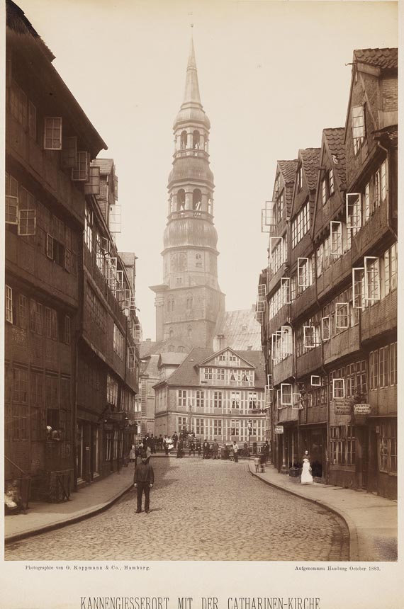 Altstadt - 4 Fotos Kannengießerort / Pferdemarkt 28 / Fischmarkt / Hotel Kaiserhof. 1866-1900