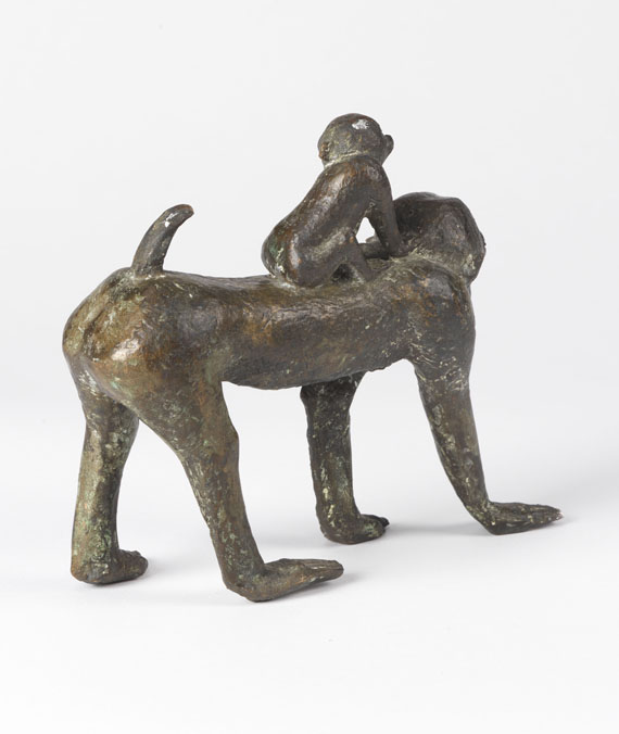 Emy Roeder - Äffchen, ein Junges auf dem Rücken - Rückseite