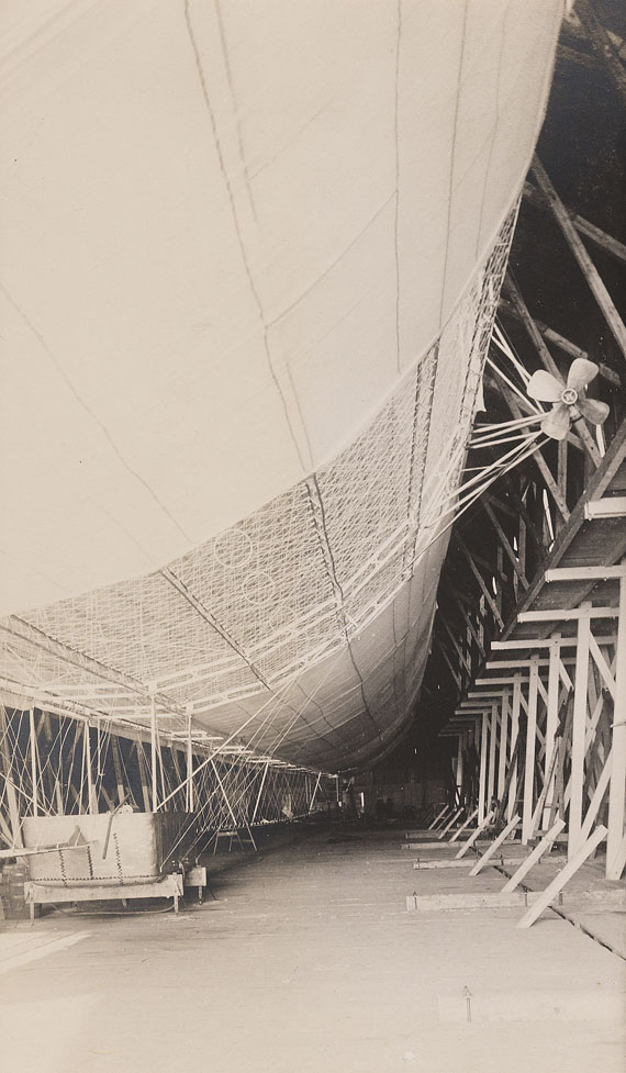  Luftfahrt - Zeppelin collection. (1 album and 2 porfolios). 1899-1910 - Weitere Abbildung