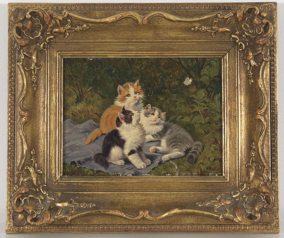 Benno Kögl - Drei Kätzchen mit Schmetterling - Rahmenbild