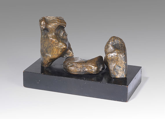 Henry Moore - Three Piece Reclining Figure: Maquette Nr 1“ - Weitere Abbildung