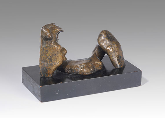 Henry Moore - Three Piece Reclining Figure: Maquette Nr 1“ - Weitere Abbildung