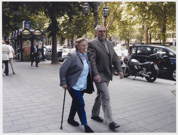 Thomas Struth - Obdachlose fotografieren Passanten - Weitere Abbildung