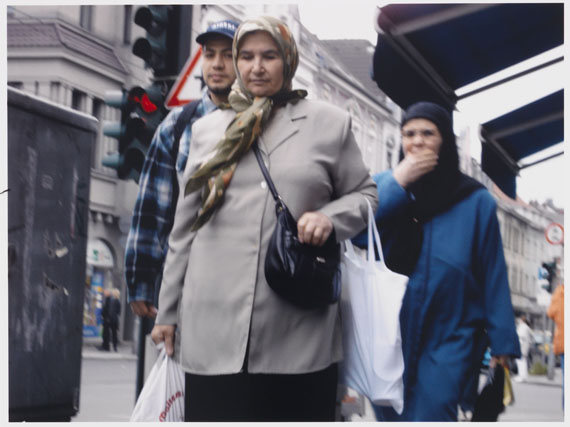 Thomas Struth - Obdachlose fotografieren Passanten - Weitere Abbildung
