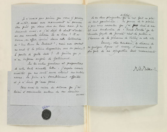 Rainer Maria Rilke - Typoskript, Korrekturfahnen, 6 Briefe und 1 eigh. Gedicht zu "Les Roses", in 1 Band