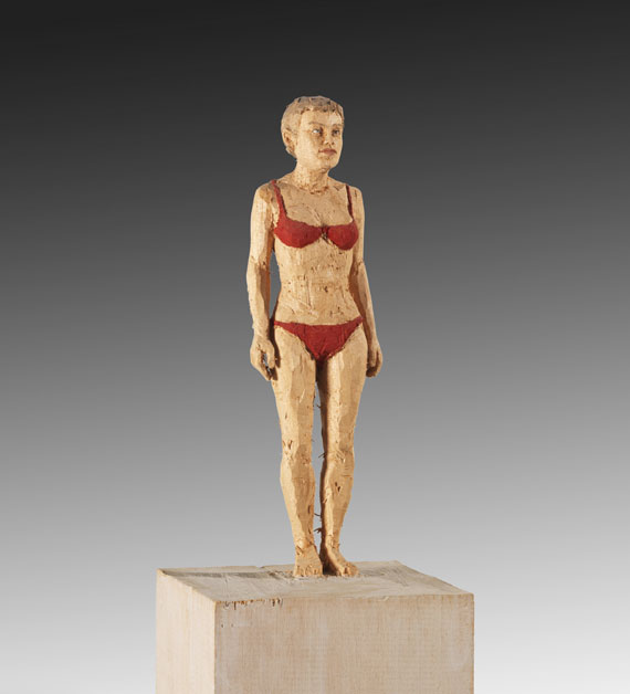 Stephan Balkenhol - Frau in rotem Bikini