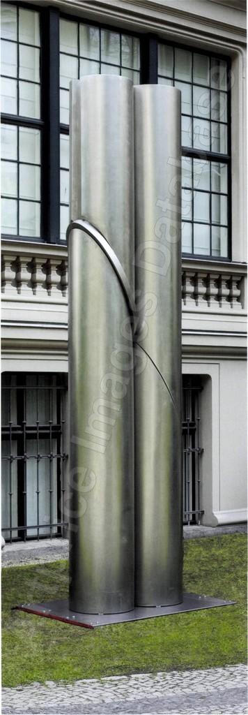 ERICH HAUSER (1930-2004)