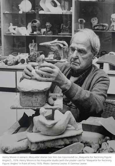 Henry Moore - Maquette for Reclining Figure: Angles - Weitere Abbildung