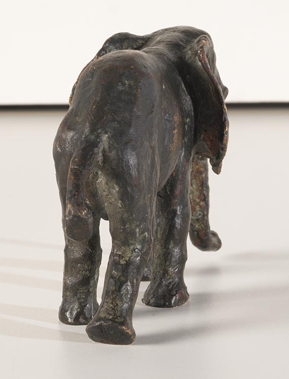 Renée Sintenis - Junger Elefant - Rückseite
