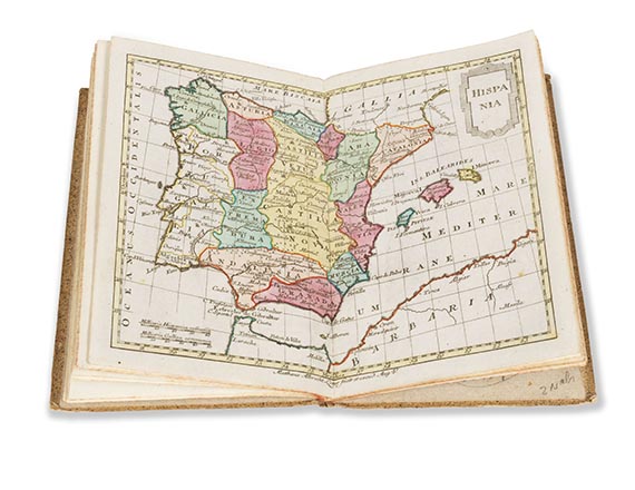   - Konvolut Miniatur- u. Taschenatlanten, 32 Bände