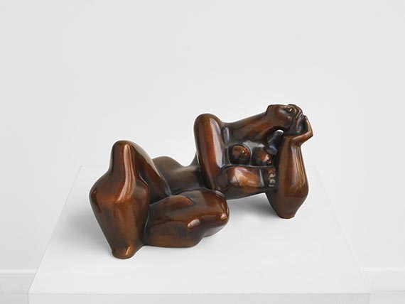 Karl Hartung - Kleine Liegende mit aufgestütztem Kopf - Weitere Abbildung